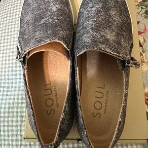 Naturalizer Gray Mules Comfortable Slip-On Clogs